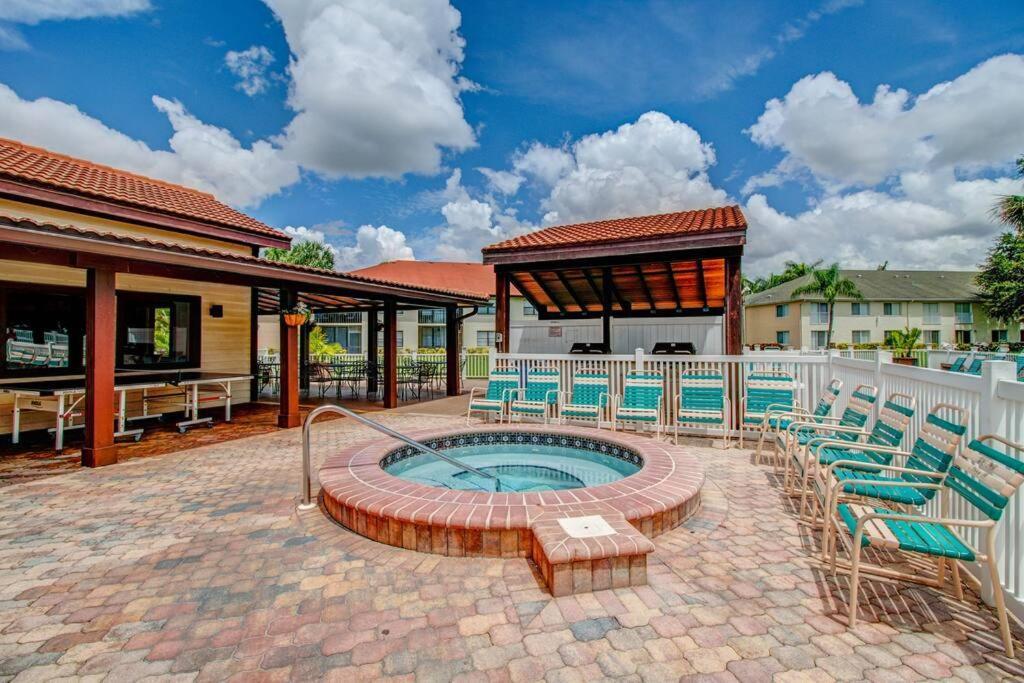 Minutes To Anna Maria Island Apartment Брадентън Екстериор снимка