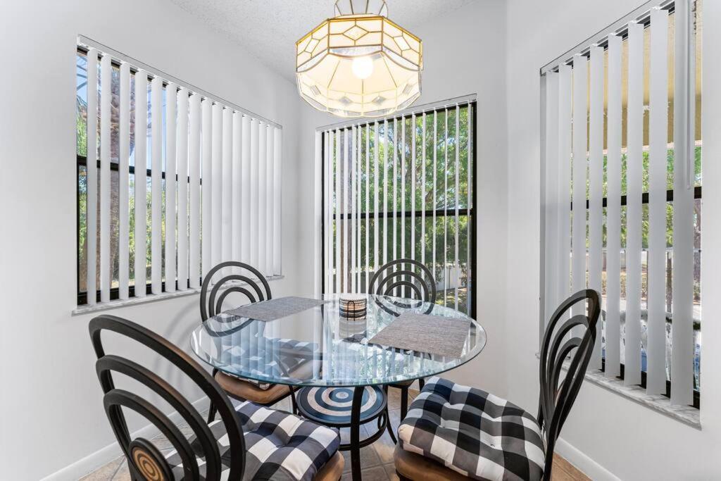 Minutes To Anna Maria Island Apartment Брадентън Екстериор снимка